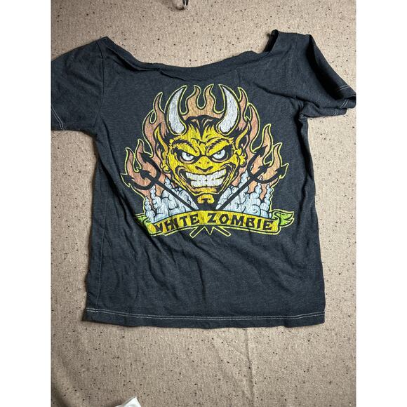 Women’s Band T-Shirt Lot Various Sizes | Rock Pop Graphic Tee Bundle - Picture 9 of 10